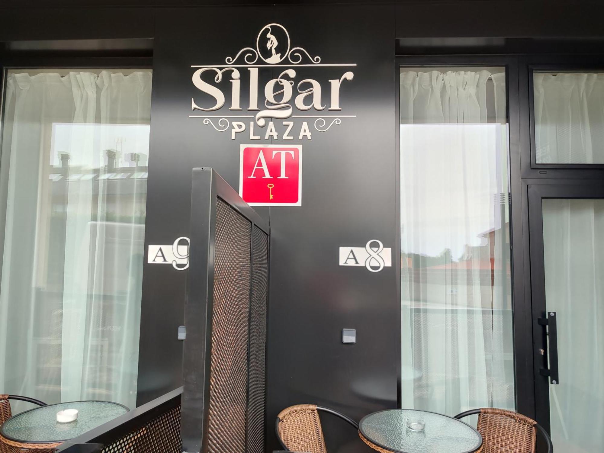 Apartamentos Silgar Plaza Санксенсо Екстериор снимка