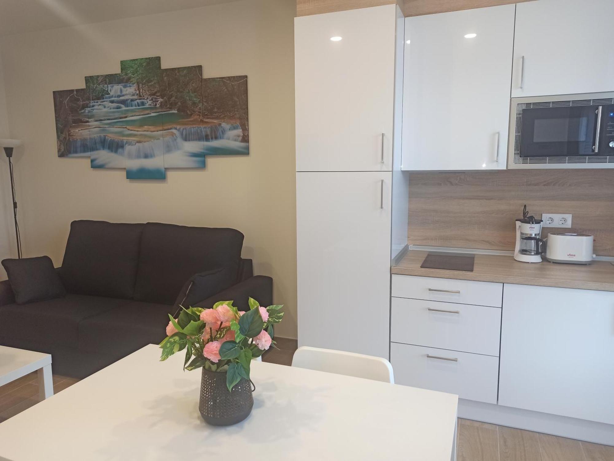 Apartamentos Silgar Plaza Санксенсо Екстериор снимка