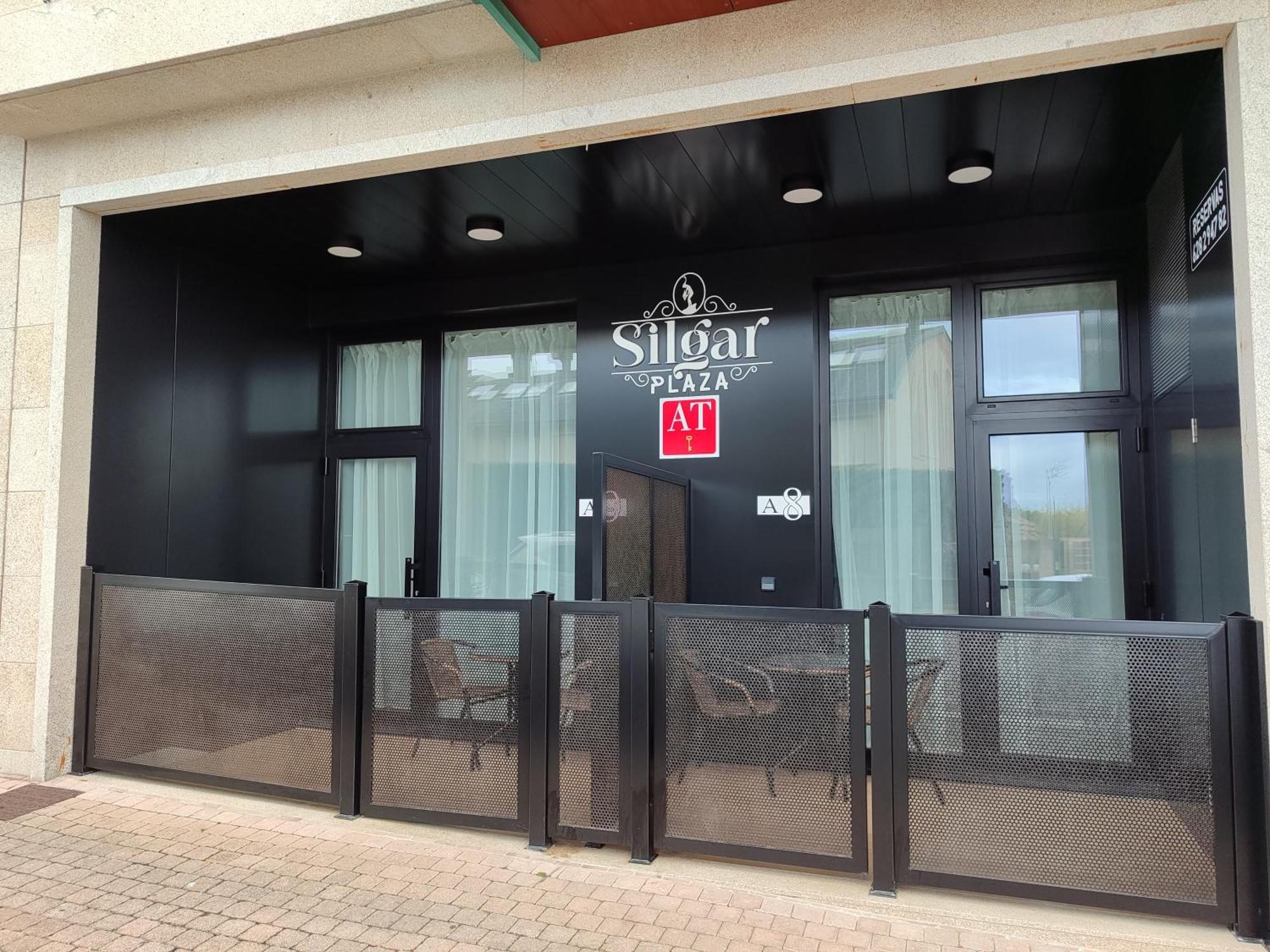 Apartamentos Silgar Plaza Санксенсо Екстериор снимка