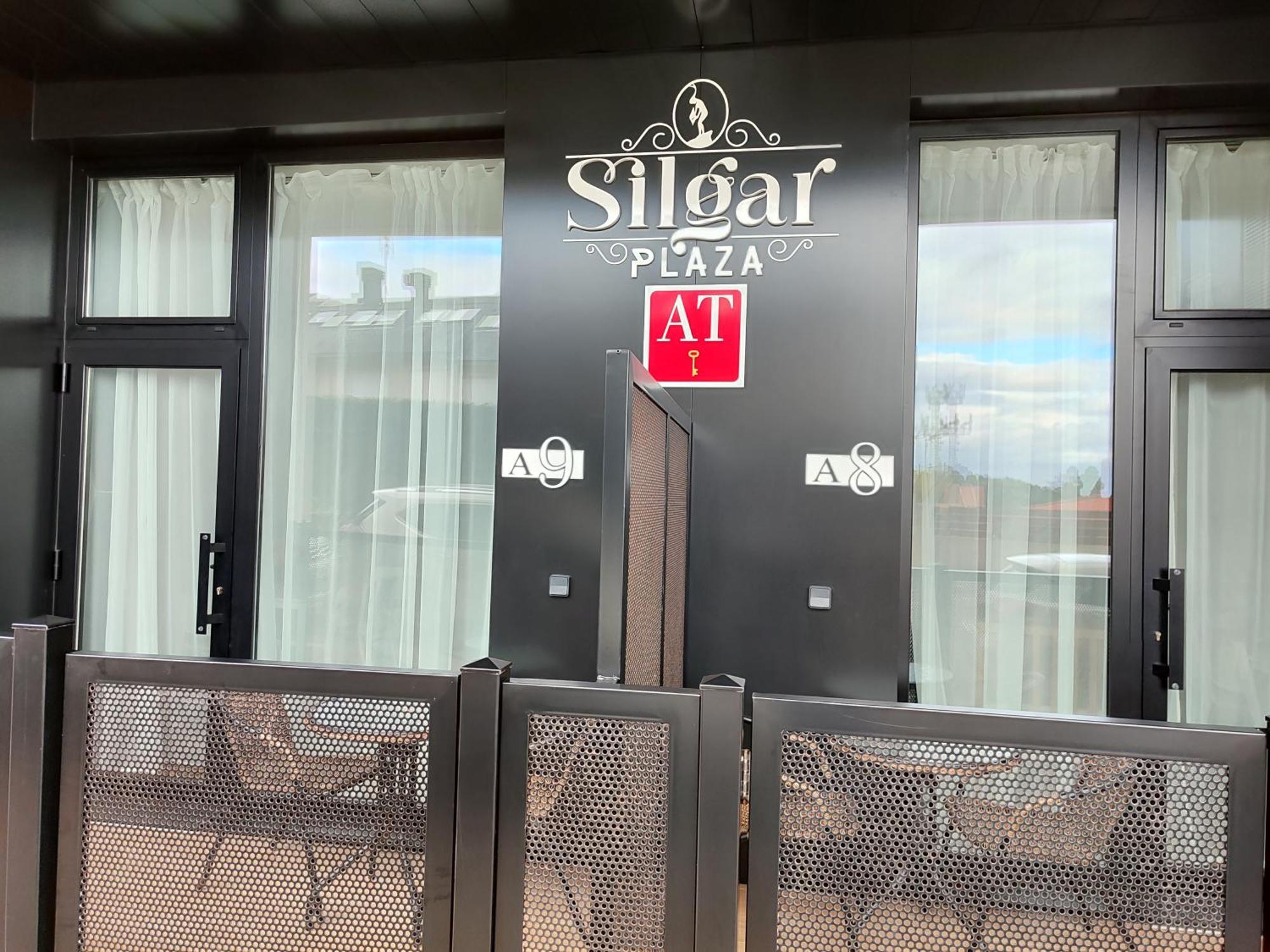 Apartamentos Silgar Plaza Санксенсо Екстериор снимка