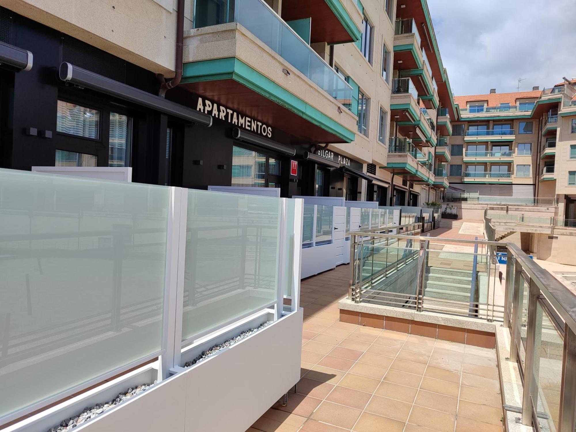 Apartamentos Silgar Plaza Санксенсо Екстериор снимка