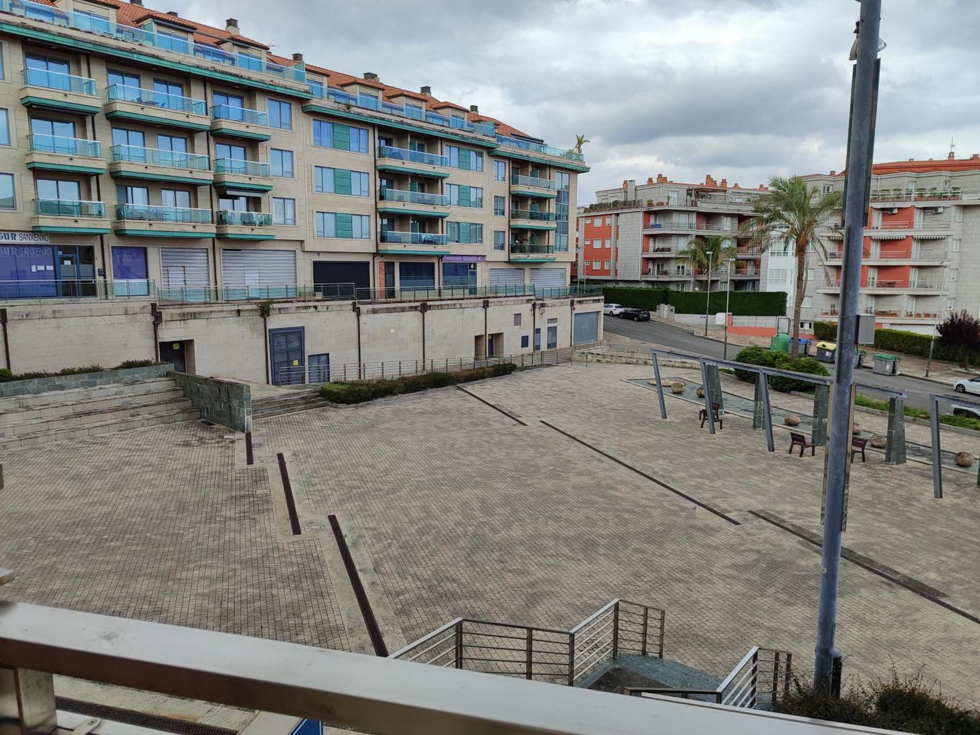 Apartamentos Silgar Plaza Санксенсо Екстериор снимка