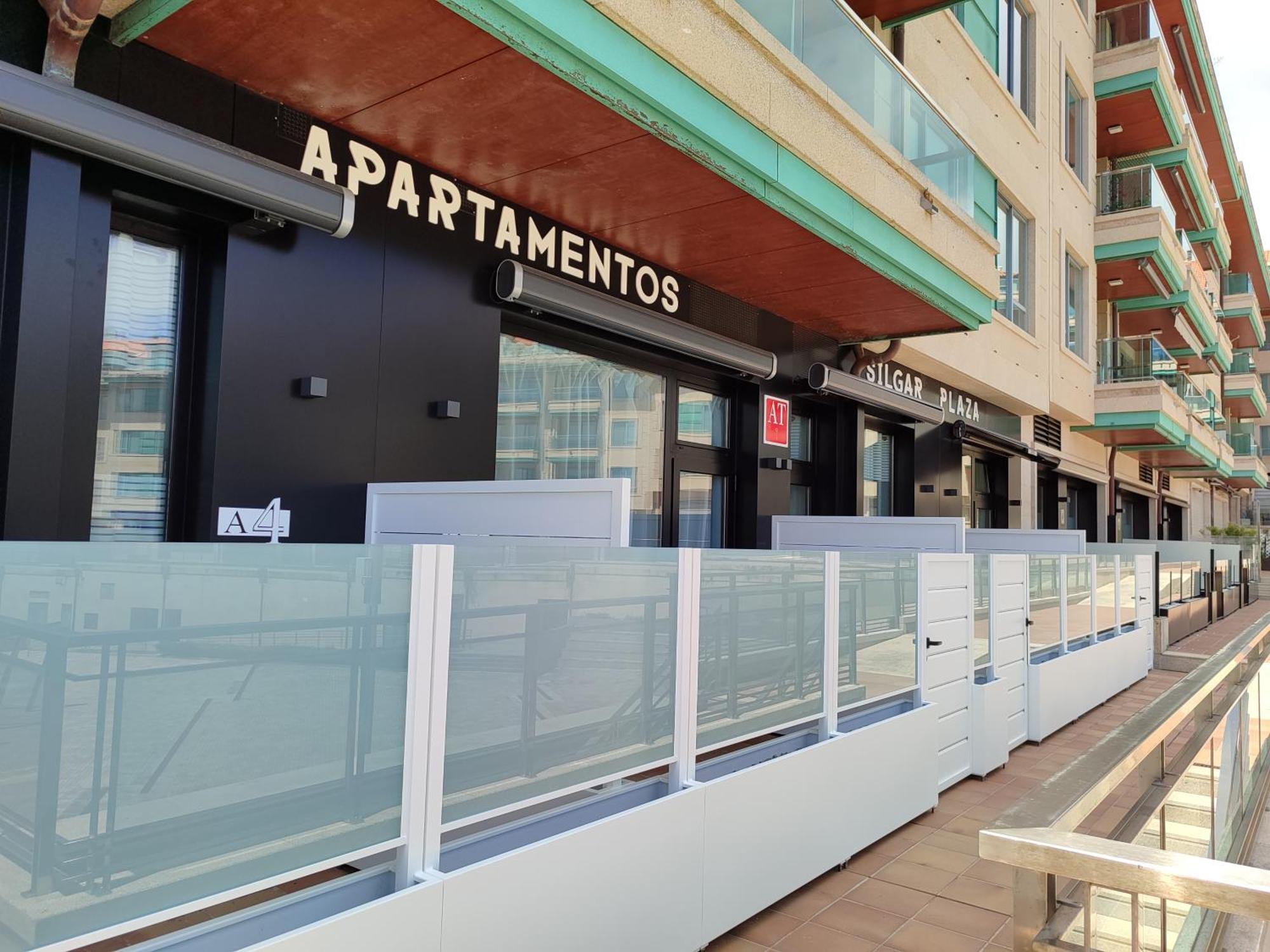 Apartamentos Silgar Plaza Санксенсо Екстериор снимка