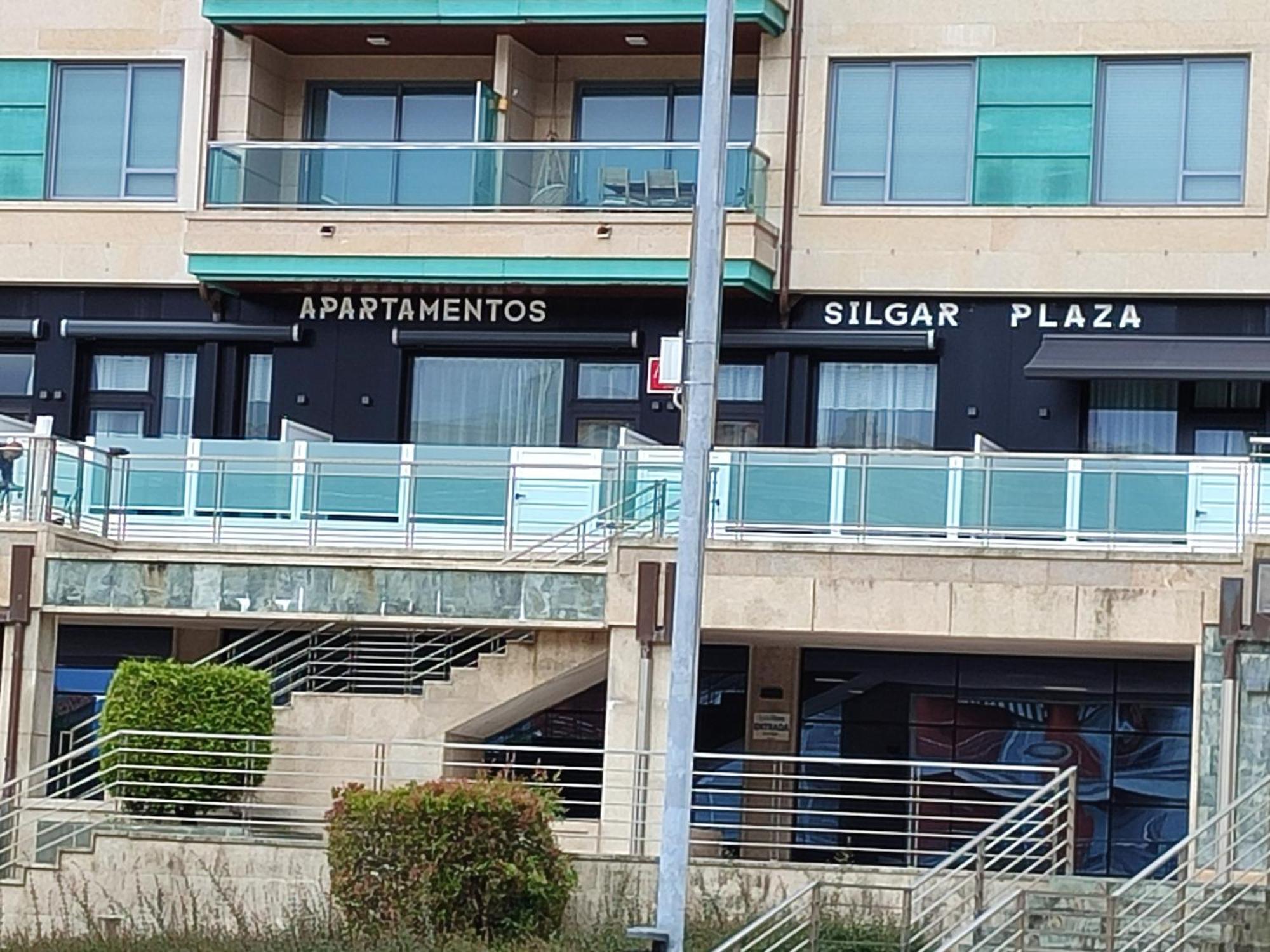 Apartamentos Silgar Plaza Санксенсо Екстериор снимка